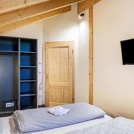 Chalet Rauschn 1 *